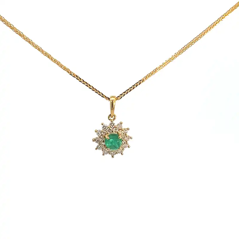 18K Yellow Gold Floral Emerald Pendant Set